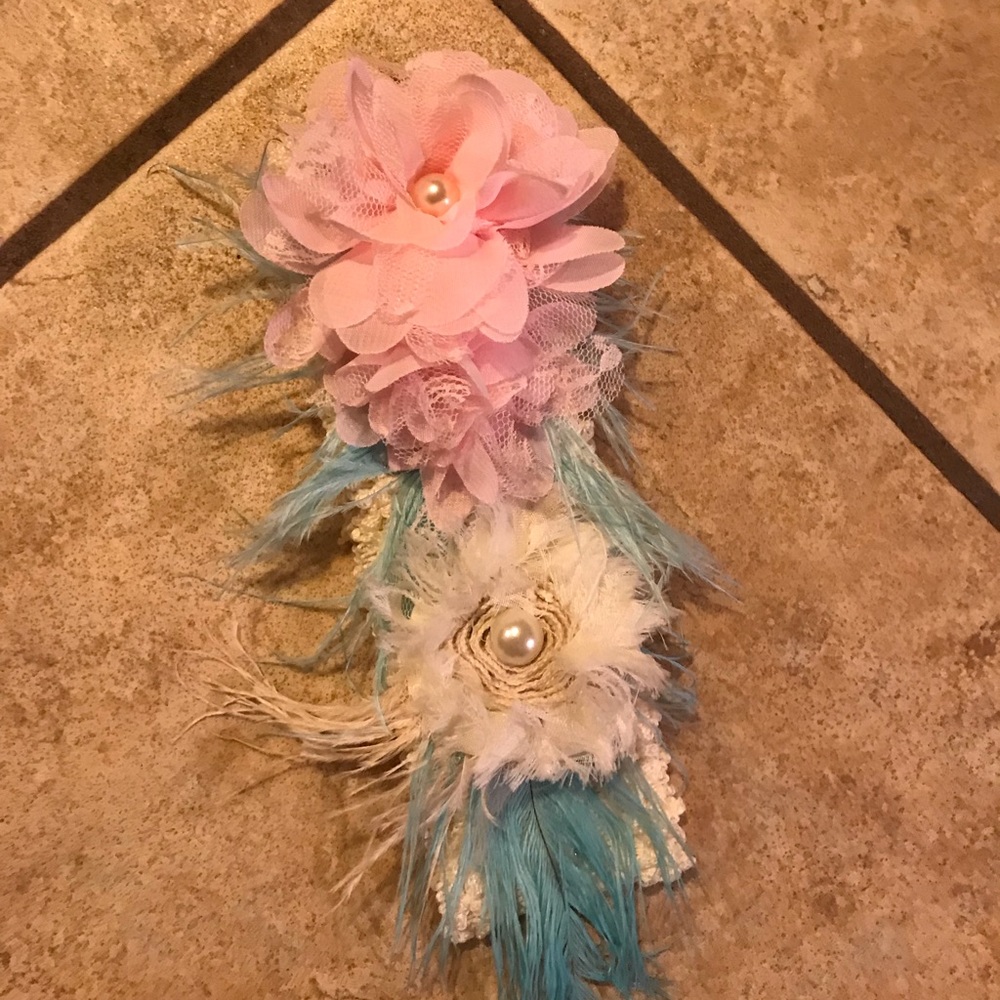 Baby’s headband